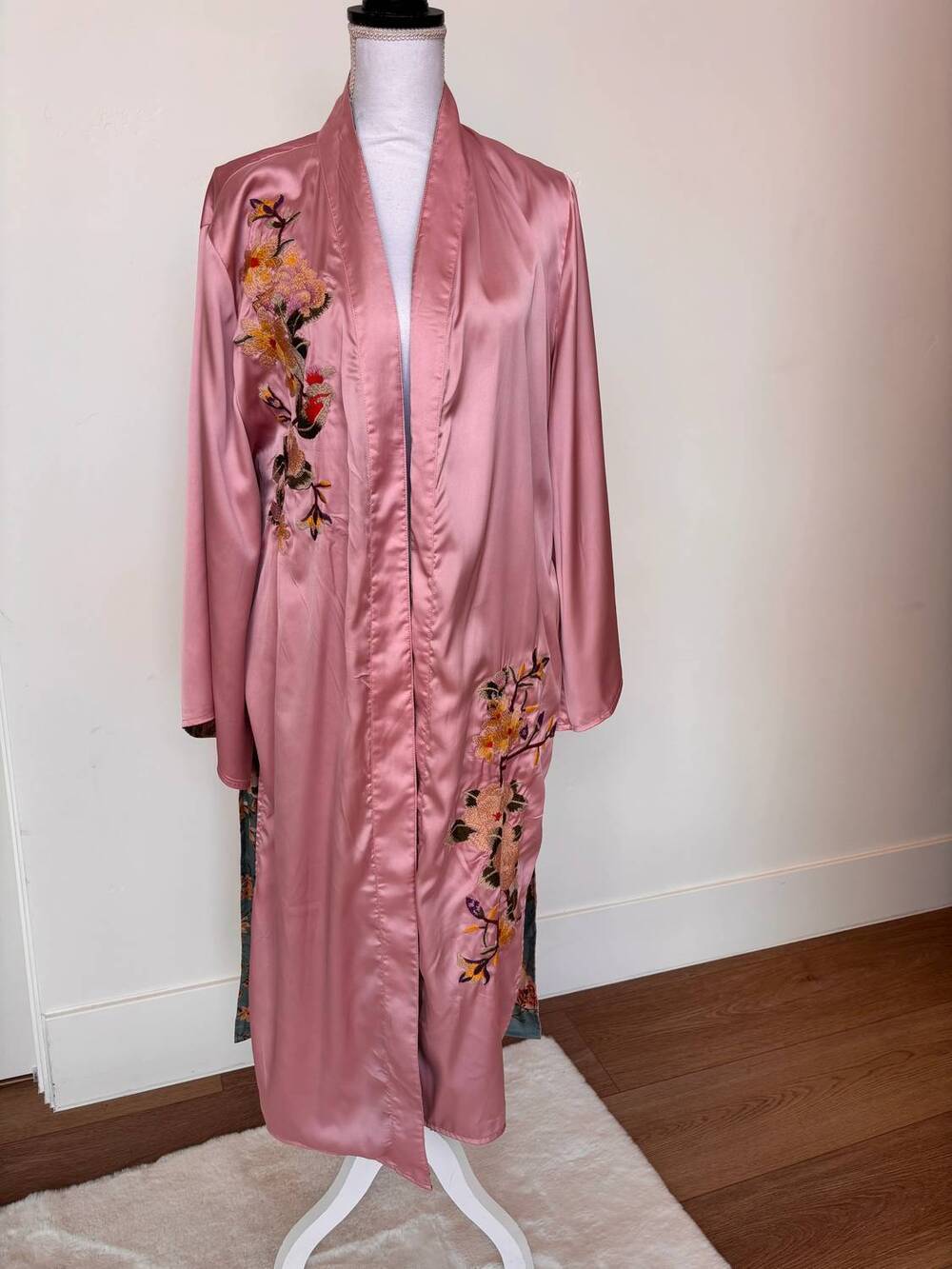 NEW PAPARAZZI women's talisay reversible duster robe in pink multi